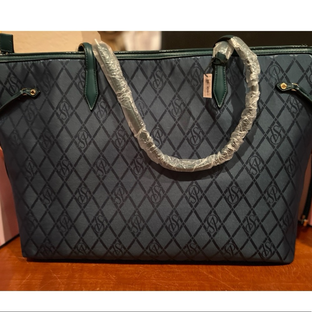 Victoria’s Secret Black Ivy Green Large Tote Bag